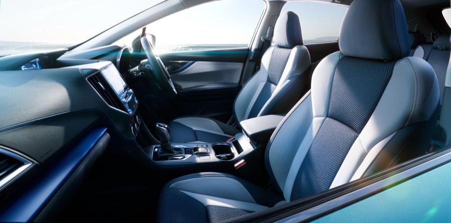 Интерьер Subaru XV e-Boxer 2018 года  (JP) (фото 2 из 27)